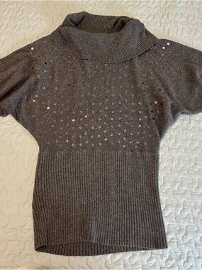 Gray Sequin Detail Short-Sleeve Cowlneck Women’s Sweater